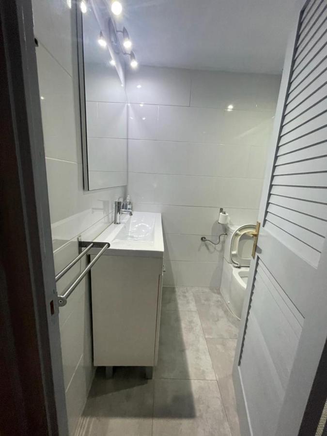 Apartament Piso Delante De Mar L' Escala Zewnętrze zdjęcie